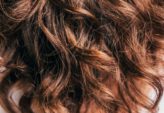 Hvordan pleie og forebygge tørt hår